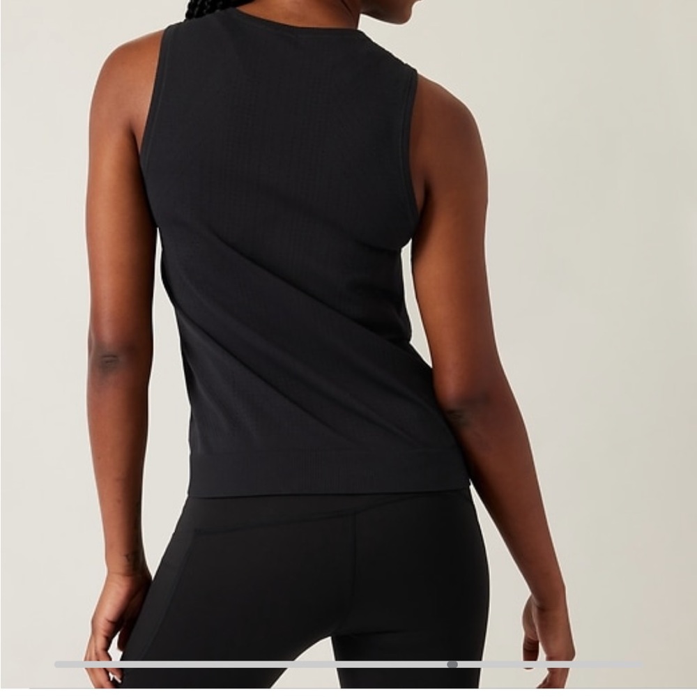 Athleta In Motion Tank - Picture 2 of 5